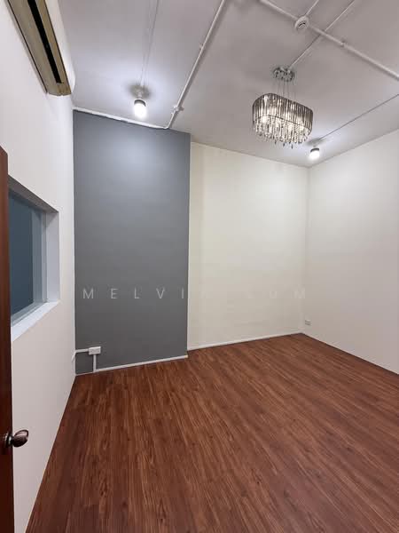 The Splendour, 31 Bukit Batok Crescent, 1,700 sqft, Light Industrial (B1) For Rent, by Melvin Lum, 60065776 - Interior - CommercialGuru.com.sg