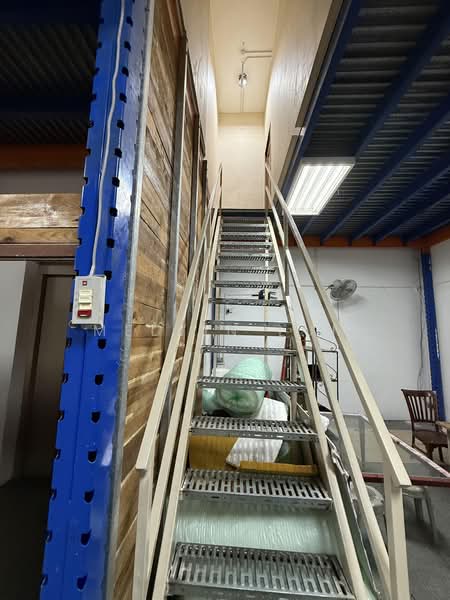 The Splendour, 31 Bukit Batok Crescent, 1,700 sqft, Light Industrial (B1) For Rent, by Melvin Lum, 60065776 - Interior - CommercialGuru.com.sg