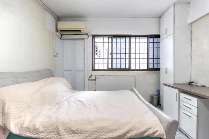 450 Jurong West Street 42, 450 Jurong West Street 42, 3 Bedrooms, 1,152 sqft, HDB Flat For Sale, by Christine Song, 60065834 - Bedroom - PropertyGuru.com.sg