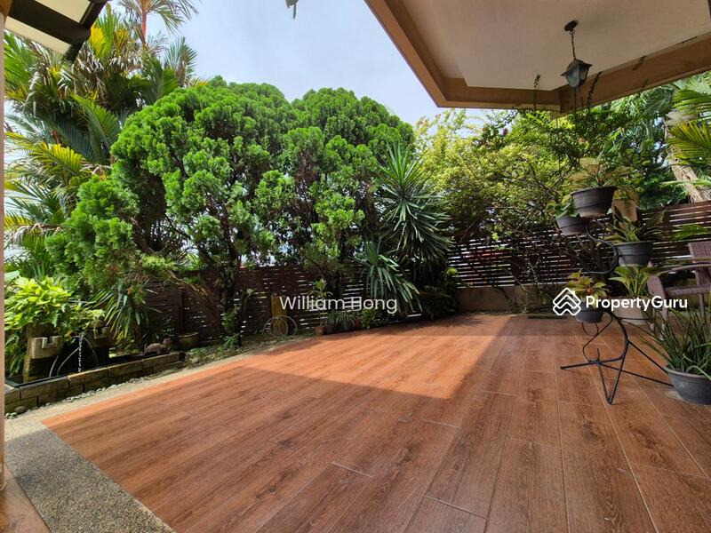 For Sale - 2.5 Sty Corner Terrace with basement along Serangoon Gardens Way