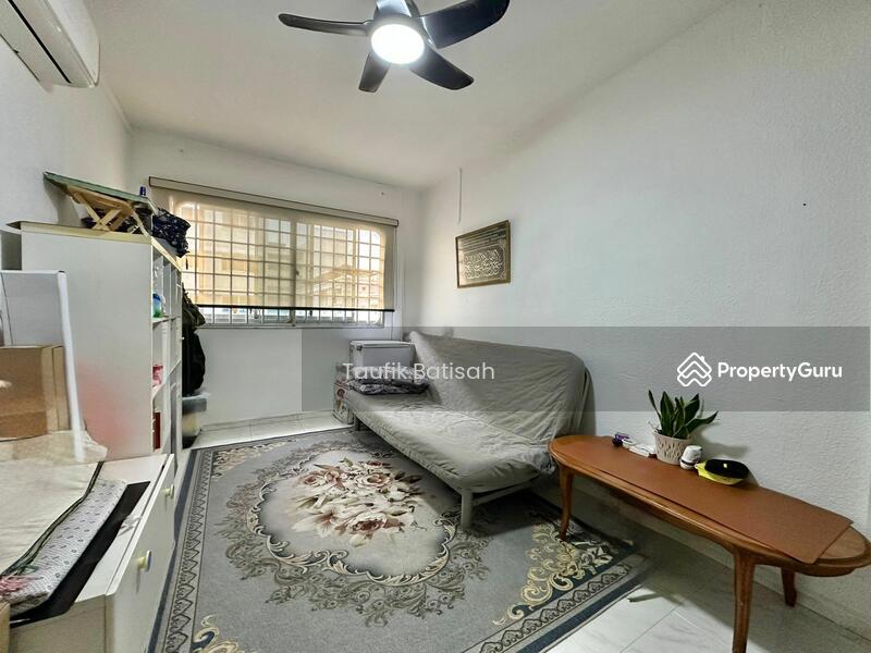 Common Bedroom