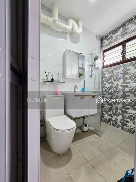 For Sale - 437 Hougang Avenue 8