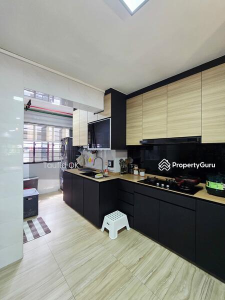For Sale - 437 Hougang Avenue 8