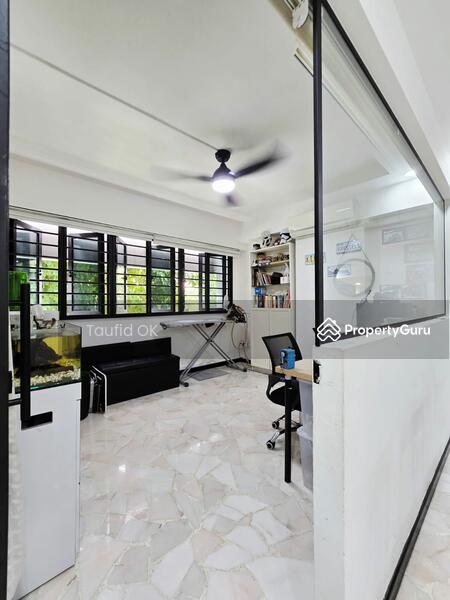 For Sale - 437 Hougang Avenue 8