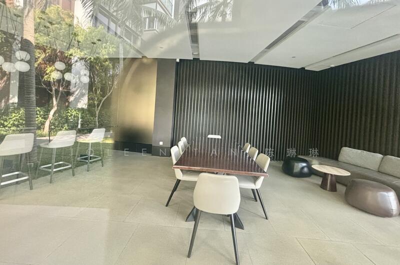 Seaside Residences Apartment For Sale at S$ 2,400,000 | PropertyGuru Singapore - Function room 