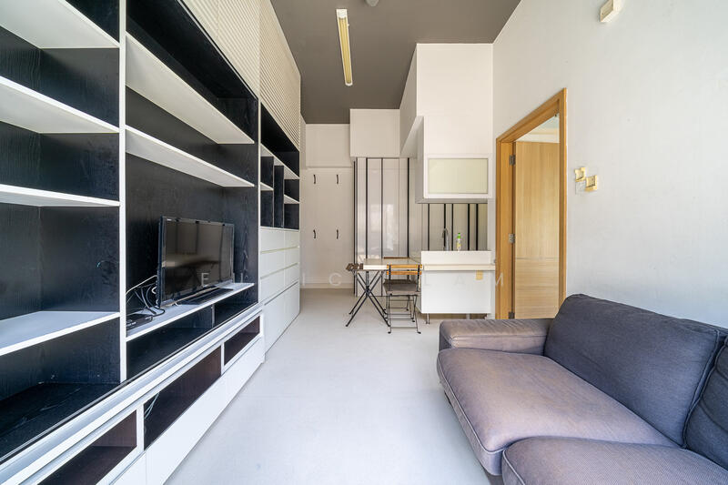 The Maylea, 242E Pasir Panjang Road, 1 Bedroom, 527 sqft, Condominium For Rent, by Eunice Lam, 60066252 - PropertyGuru.com.sg