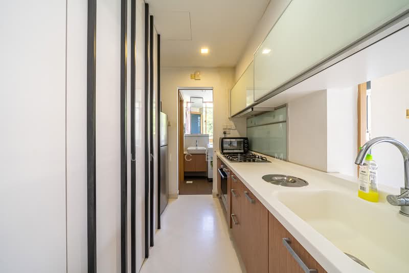 The Maylea, 242E Pasir Panjang Road, 1 Bedroom, 527 sqft, Condominium For Rent, by Eunice Lam, 60066252 - PropertyGuru.com.sg