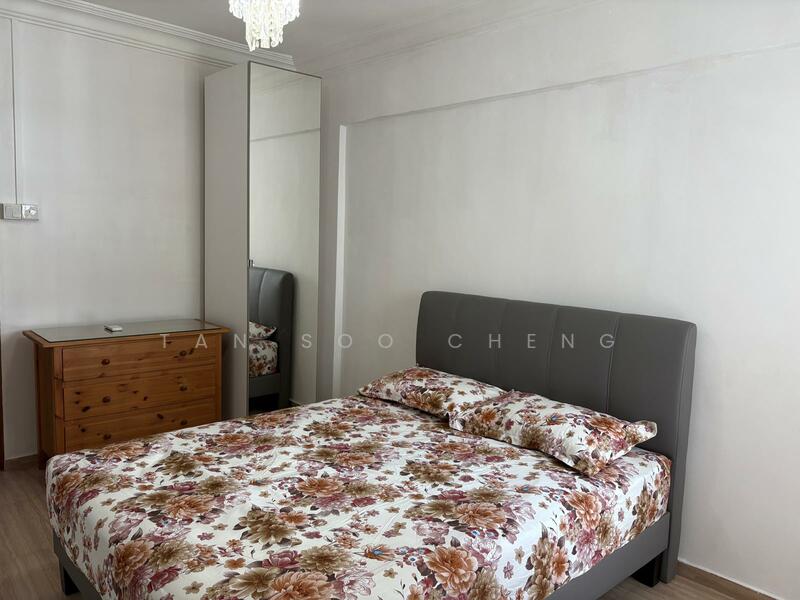 124 Serangoon North Avenue 1, 124 Serangoon North Avenue 1, 2 Bedrooms, 904 sqft, HDB Flat For Rent, by Tan Soo Cheng, 60066298 - PropertyGuru.com.sg