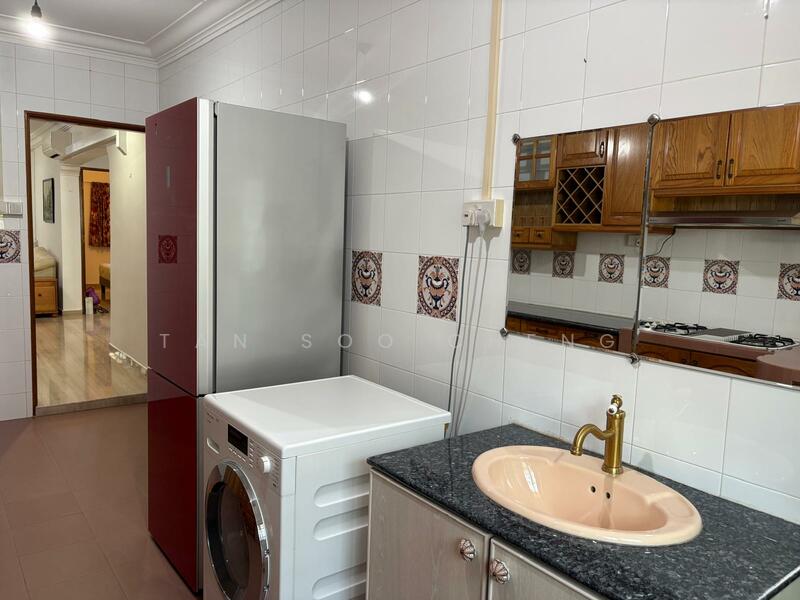 124 Serangoon North Avenue 1, 124 Serangoon North Avenue 1, 2 Bedrooms, 904 sqft, HDB Flat For Rent, by Tan Soo Cheng, 60066298 - PropertyGuru.com.sg