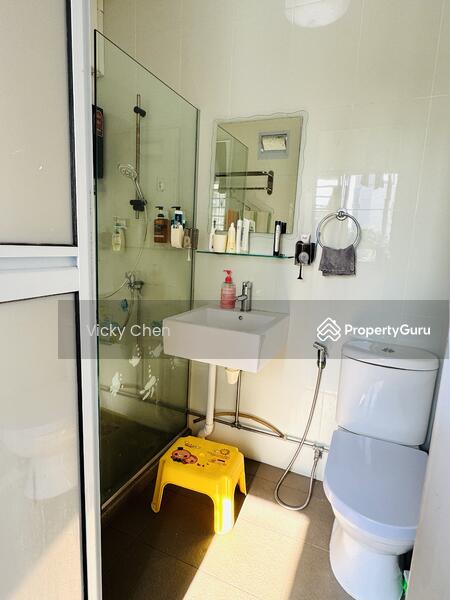 Common bathroom