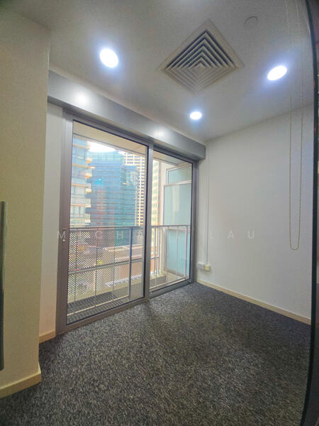 Eon Shenton, 70 Shenton Way, 1,109 sqft, Office For Sale, by Michael Lau, 60066536 - CommercialGuru.com.sg