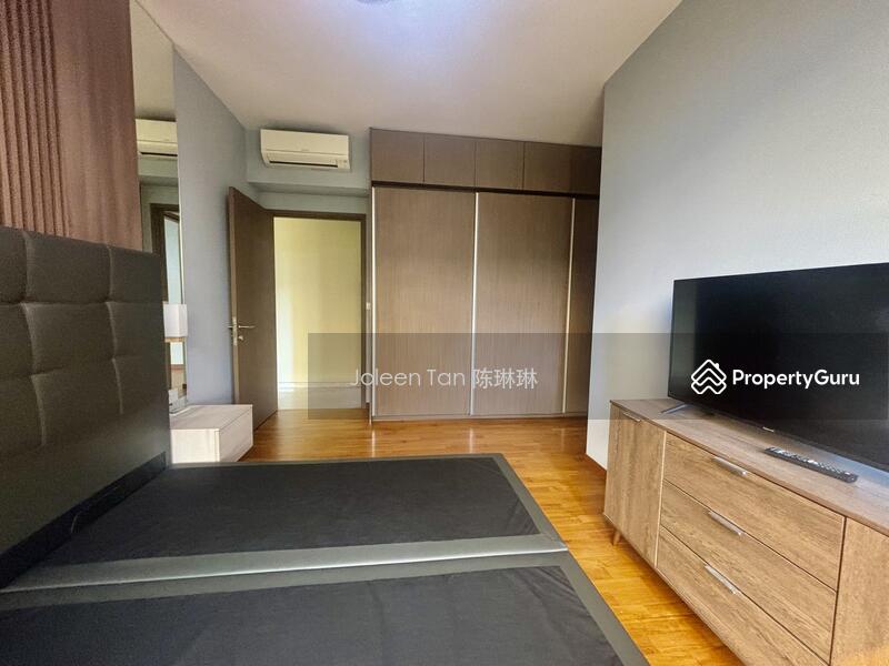 Master room , huge wardrobe 