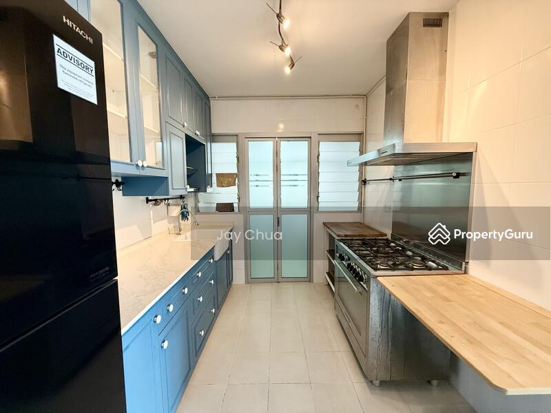 For Rent - 526A Costa Ris