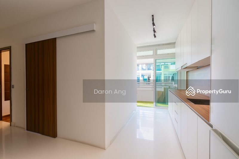 Living Hall with Removable 4th Bedroom