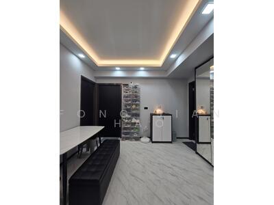 For Sale - Lake Life