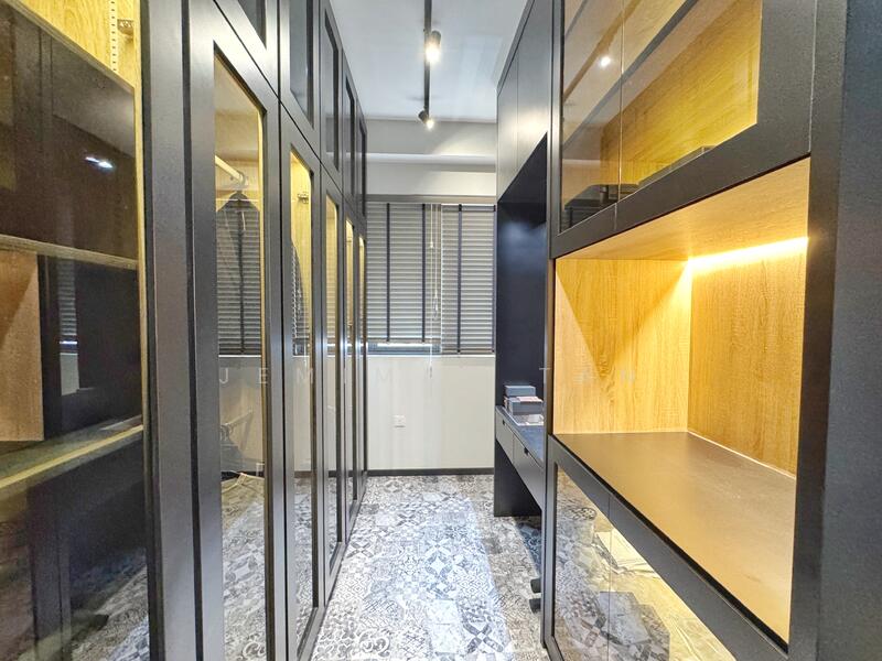 For Sale - Trilive