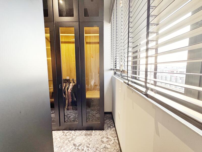 For Sale - Trilive
