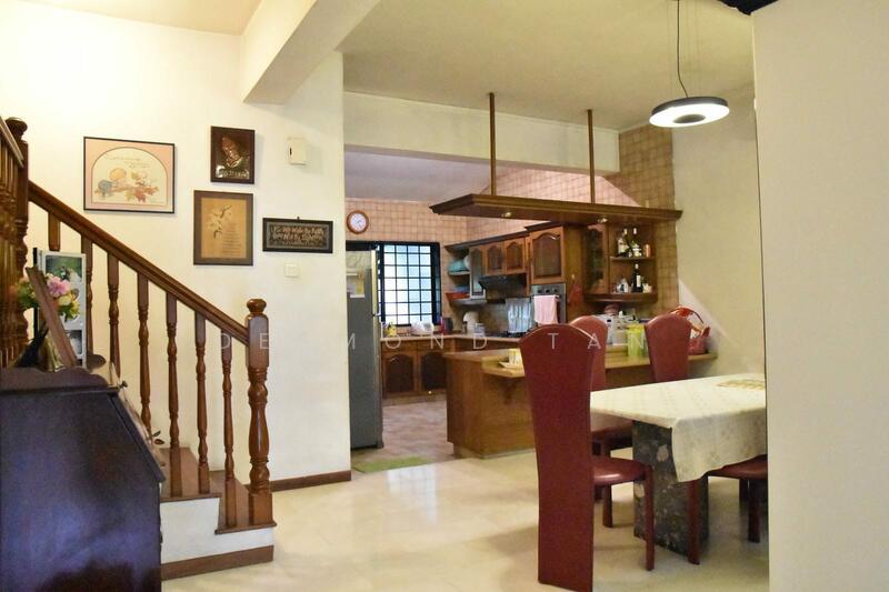 For Sale - Tanah merah mrt