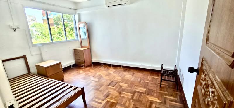 32 Holland Close, 32 Holland Close, 2 Bedrooms, 720 sqft, HDB Flat For Rent, by Desiree Ang, 60066800 - Bedroom - PropertyGuru.com.sg