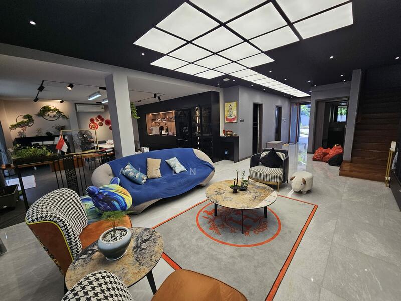 For Sale - Seletar Crescent, tastefully renovated and huge Semi-D