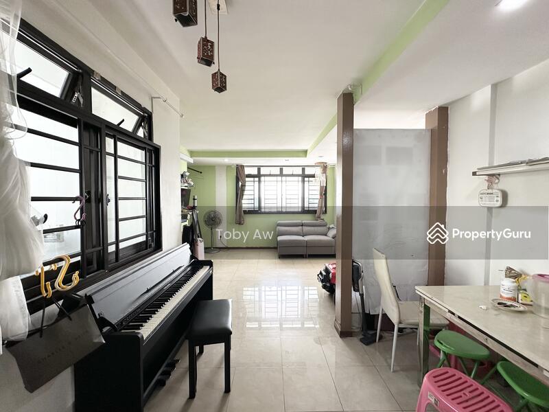 For Sale - 271A Jurong West Street 24