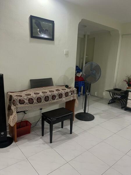 676A Choa Chu Kang Crescent, 676A Choa Chu Kang Crescent, Room Rental, 120 sqft, HDB Flat For Rent, by Christopher Yap, 60067069 - PropertyGuru.com.sg