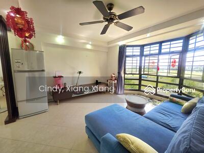 For Sale - 484 Admiralty Link