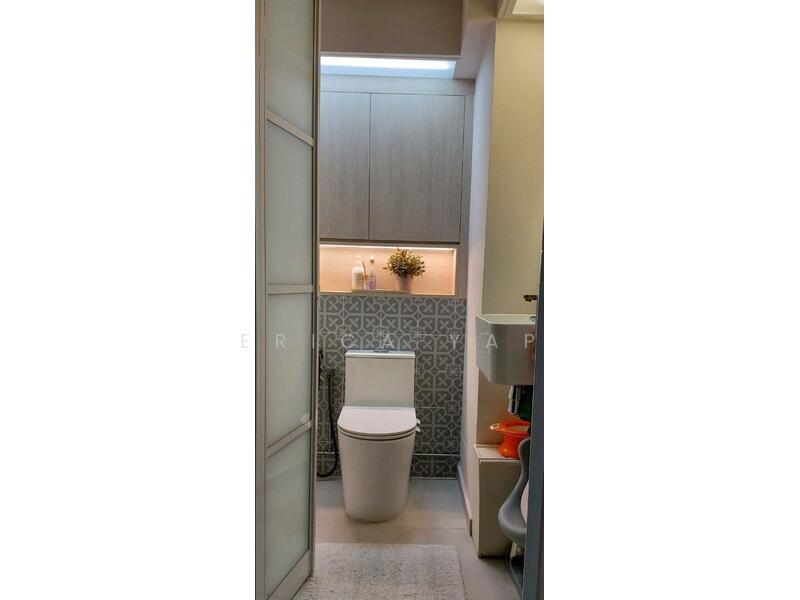 135 Pasir Ris Street 11, 135 Pasir Ris Street 11, Room Rental, 100 sqft, HDB Flat For Rent, by Erica Yap, 60067150 - Bathroom - PropertyGuru.com.sg