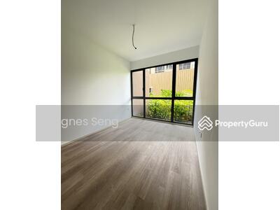For Rent - The Watergardens at Canberra