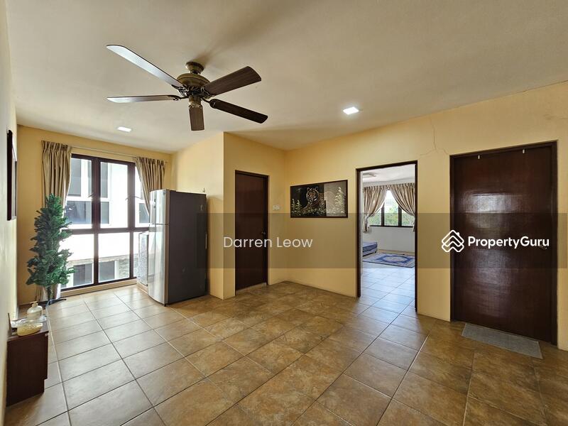 Common Area with Fridge & Washer 