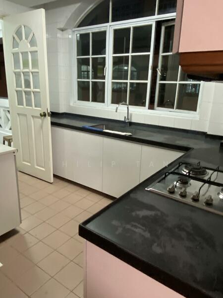 For Rent - Versailles