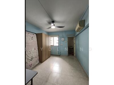 For Rent - 220 Ang Mo Kio Avenue 1
