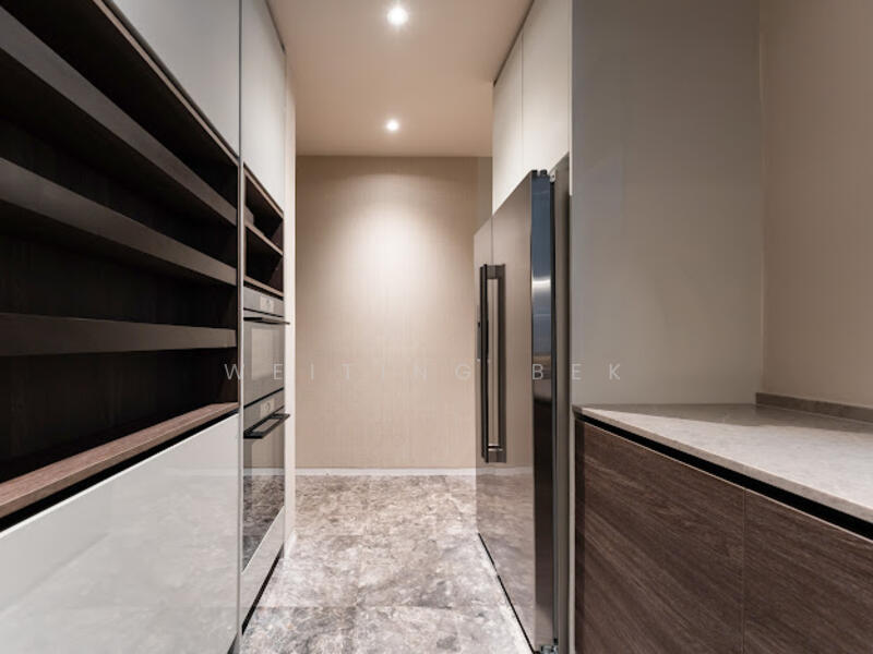 For Rent - 19 Nassim