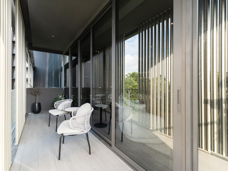 For Rent - 19 Nassim