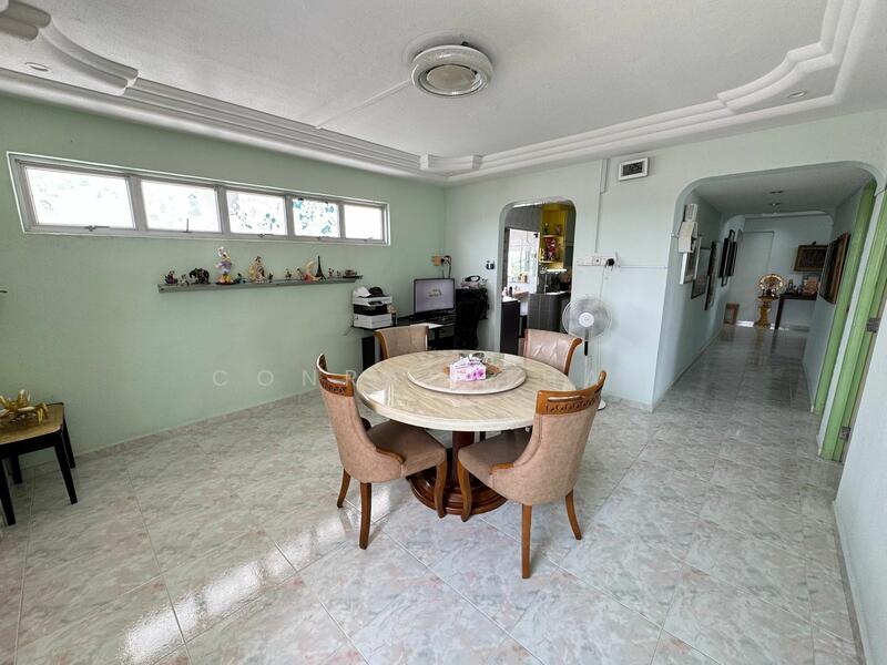 426 Tampines Street 41 HDB Flat For Sale at S$ 950,000 | PropertyGuru Singapore