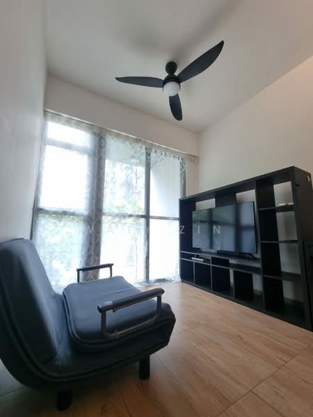 The Alps Residences, Tampines Avenue 10, 1 Bedroom, 506 sqft, Condominium For Rent, by Waty Zin, 60067815 - Living Room - PropertyGuru.com.sg