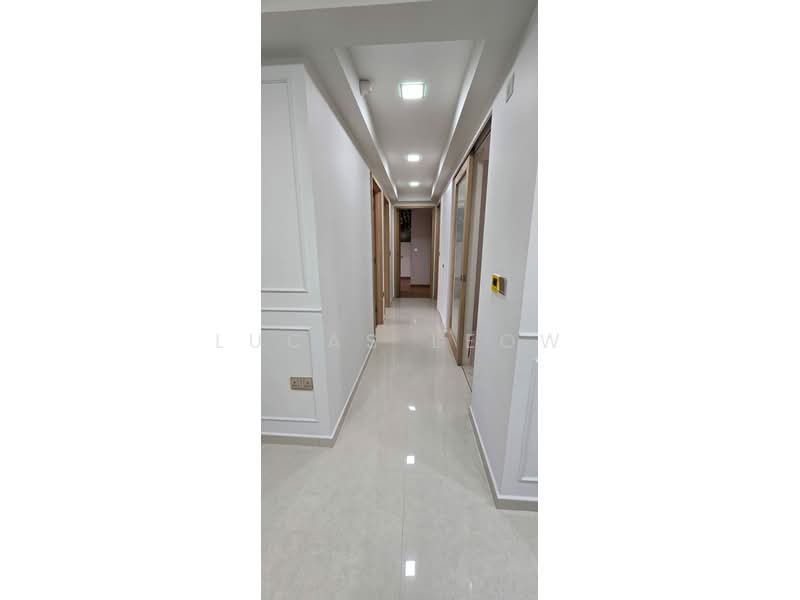 Hundred Palms Residences, 268 Yio Chu Kang Road, 3 Bedrooms, 915 sqft, Executive Condominium For Rent, by Lucas Leow, 60067929 - Corridor - PropertyGuru.com.sg