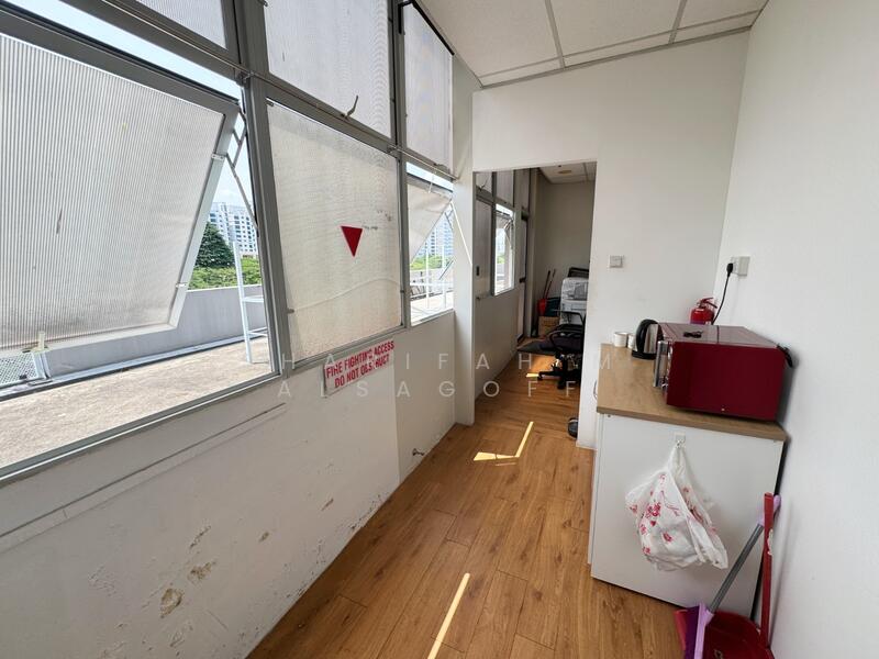 Pioneer Junction, 3 Soon Lee Street, 1,507 sqft, Factory / Workshop (B2) For Sale, by Sharifah M Alsagoff, 60068045 - Kitchen - CommercialGuru.com.sg