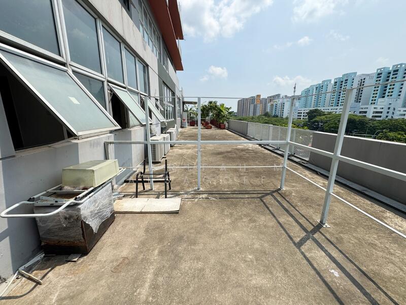Pioneer Junction, 3 Soon Lee Street, 1,507 sqft, Factory / Workshop (B2) For Sale, by Sharifah M Alsagoff, 60068045 - Roof - CommercialGuru.com.sg