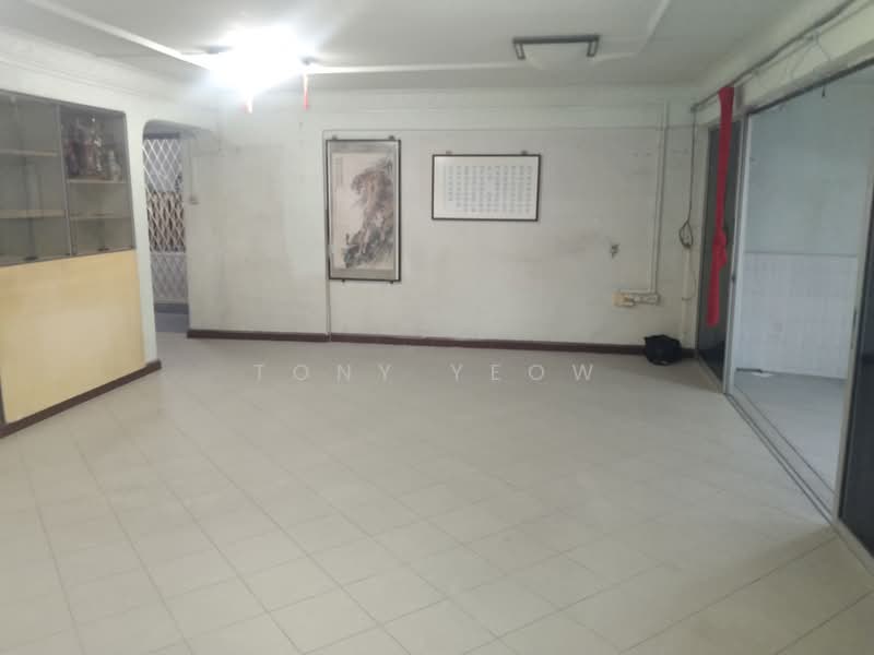 408 Sin Ming Avenue, 408 Sin Ming Avenue, 3 Bedrooms, 1,290 sqft, HDB Flat For Sale, by Tony Yeow, 60068302 - Living Room - PropertyGuru.com.sg