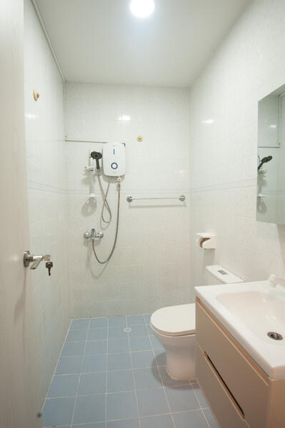 3 Prome Road, Coliving Landed @ 3 Prome Road, Newton / Novena, Room Rental, 260 sqft, Terraced House For Rent, by Zane Soo 苏昱能, 60068326 - 3rd Floor: 330sqft Biggest Room $2500 - PropertyGuru.com.sg