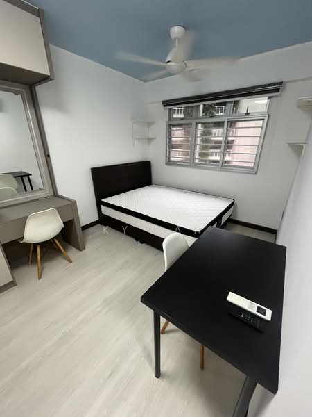 187B Fengshan GreenVille, 187B Bedok North Street 4, Room Rental, 180 sqft, HDB Flat For Rent, by KY Tan, 60068350 - Master Bedroom - PropertyGuru.com.sg
