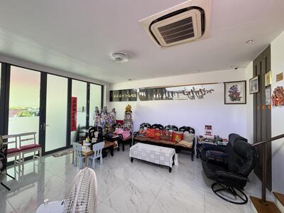 For Sale - Villa Verde