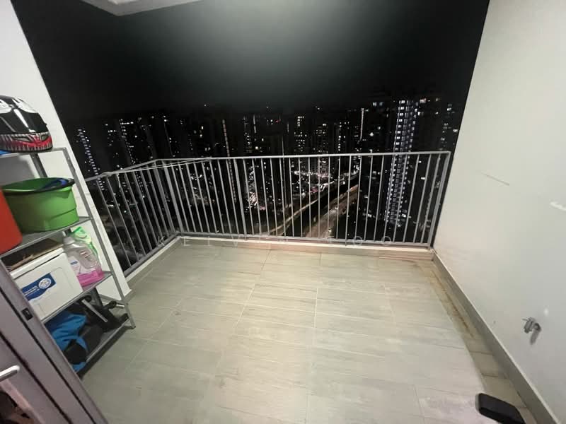 High Park Residences, 27 Fernvale Road, Seletar / Yio Chu Kang, 3 Bedrooms, 872 sqft, Condominium For Sale, by Kelvin Too, 60068405 - Balcony - PropertyGuru.com.sg