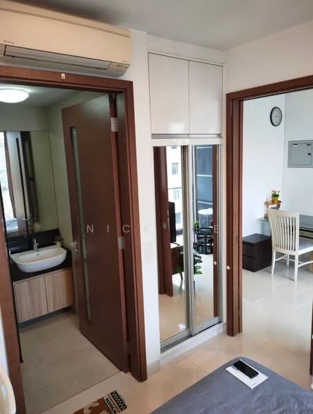 Centra Studios, 25 Lorong 25 Geylang, 1 Bedroom, 484 sqft, Apartment For Rent, by Nick Lee, 60068410 - Bathroom - PropertyGuru.com.sg