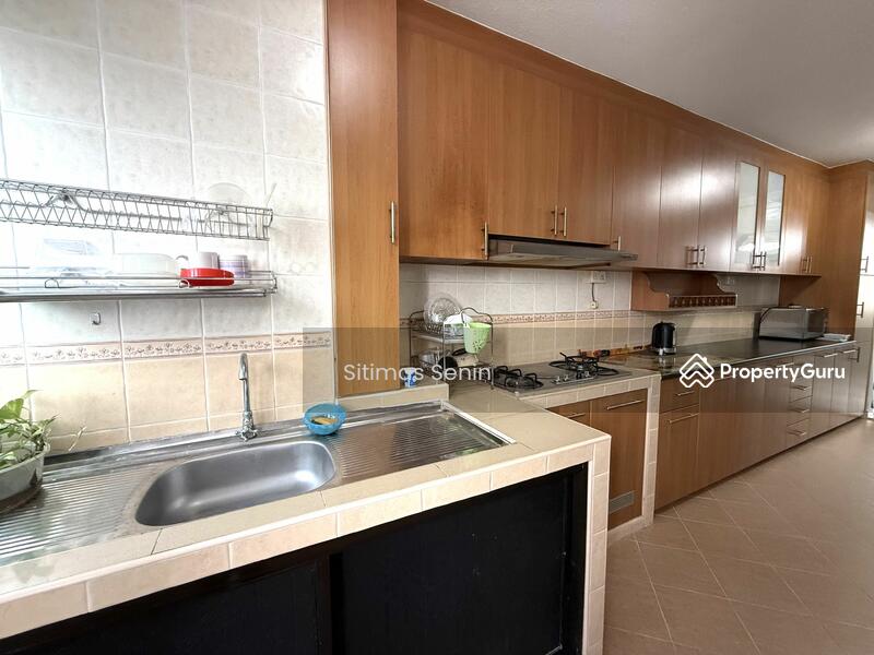 For Rent - 825 Yishun Street 81