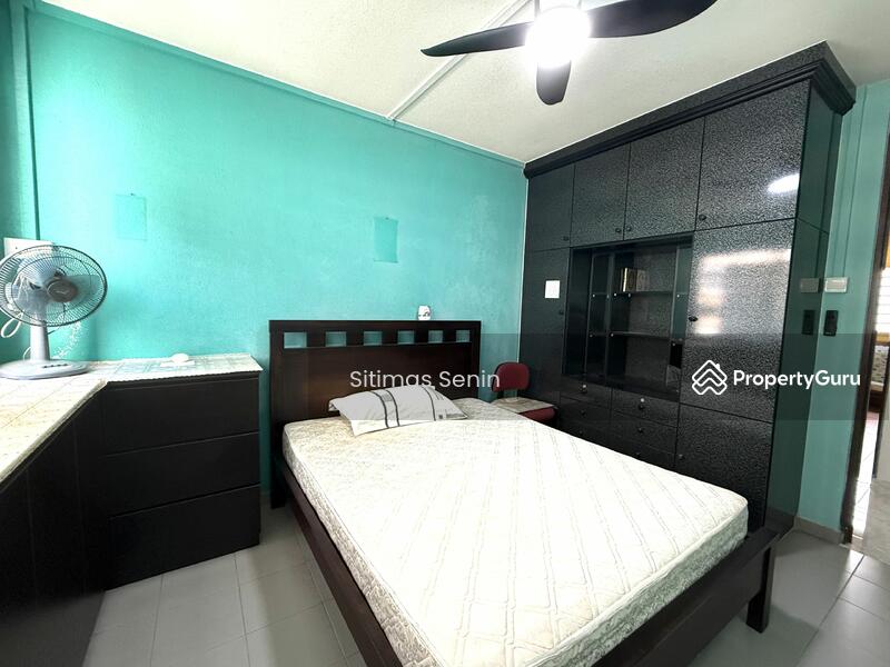 For Rent - 825 Yishun Street 81