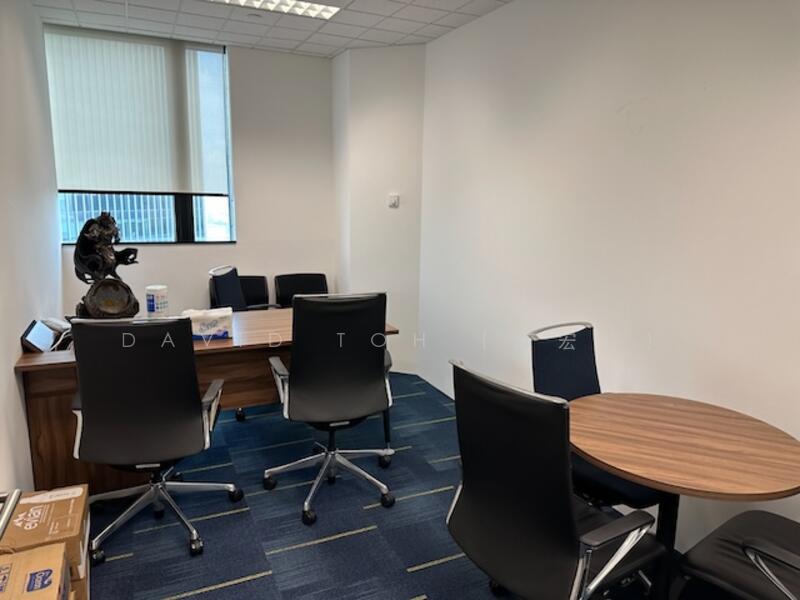 Excellent High Floor View Fitted Office, Raffles Place, Boat Quay / Raffles Place / Marina, 4,198 sqft, Office For Rent, by David Toh (卓宏森), 60068571 - Study - CommercialGuru.com.sg