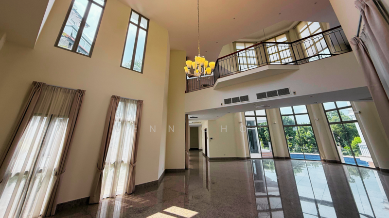 Grand Hall Entrance - Villas Holland