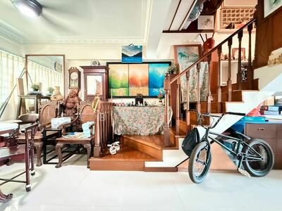 For Sale - 556 Jurong West Street 42